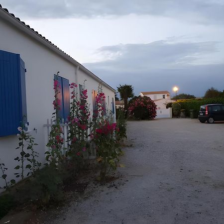 Maison D'Hotes Le Grillon La Brée-les-Bains Esterno foto